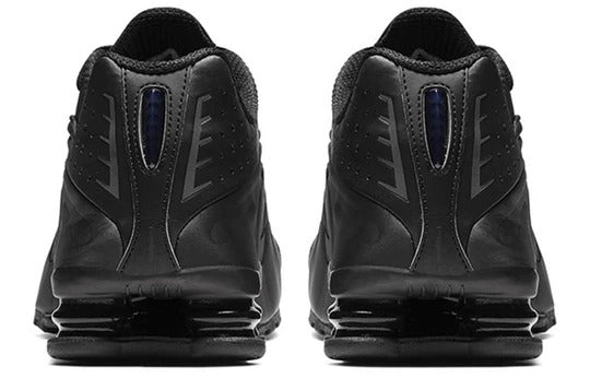 Nike Shox R4 'Triple Black'