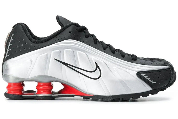 Nike Shox R4 'Black Light Crimson'