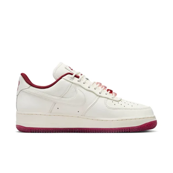 Nike Air Force 1 '07 'Valentine's Day'