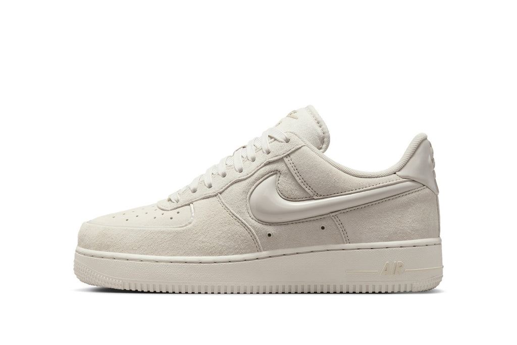Nike Air Force 1 Light Bone