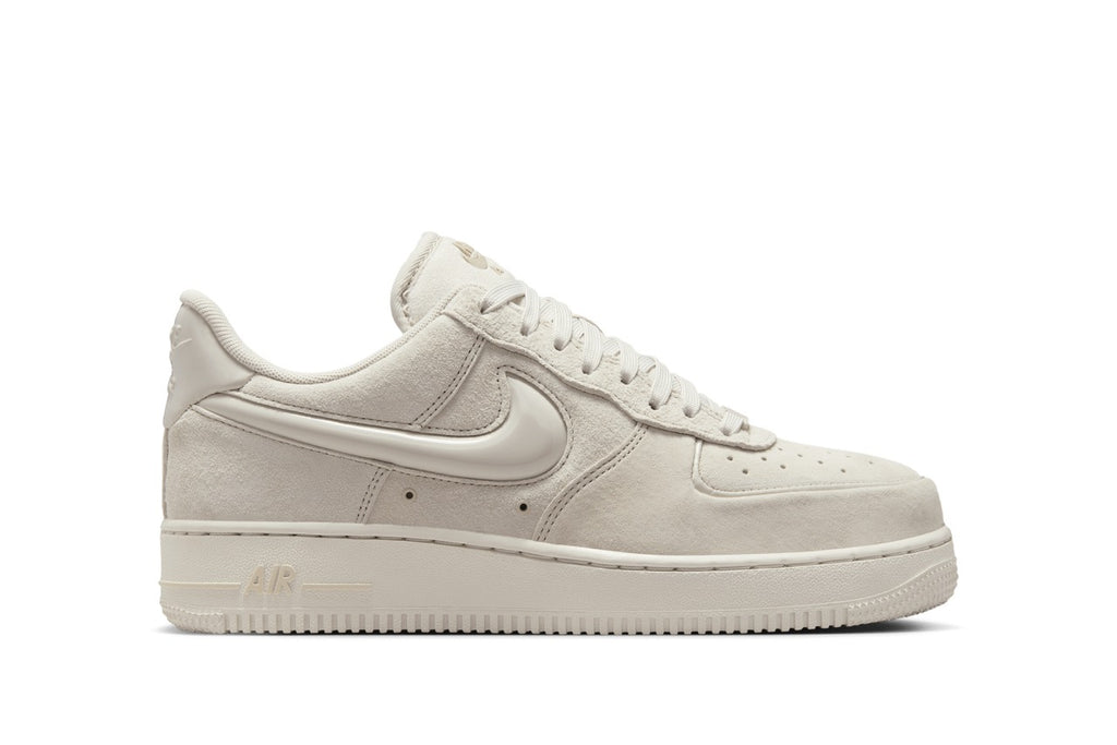 Nike Air Force 1 Light Bone
