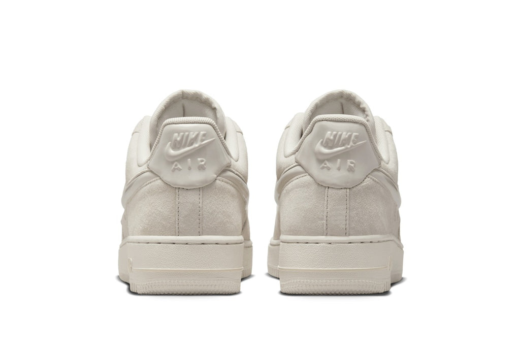 Nike Air Force 1 Light Bone