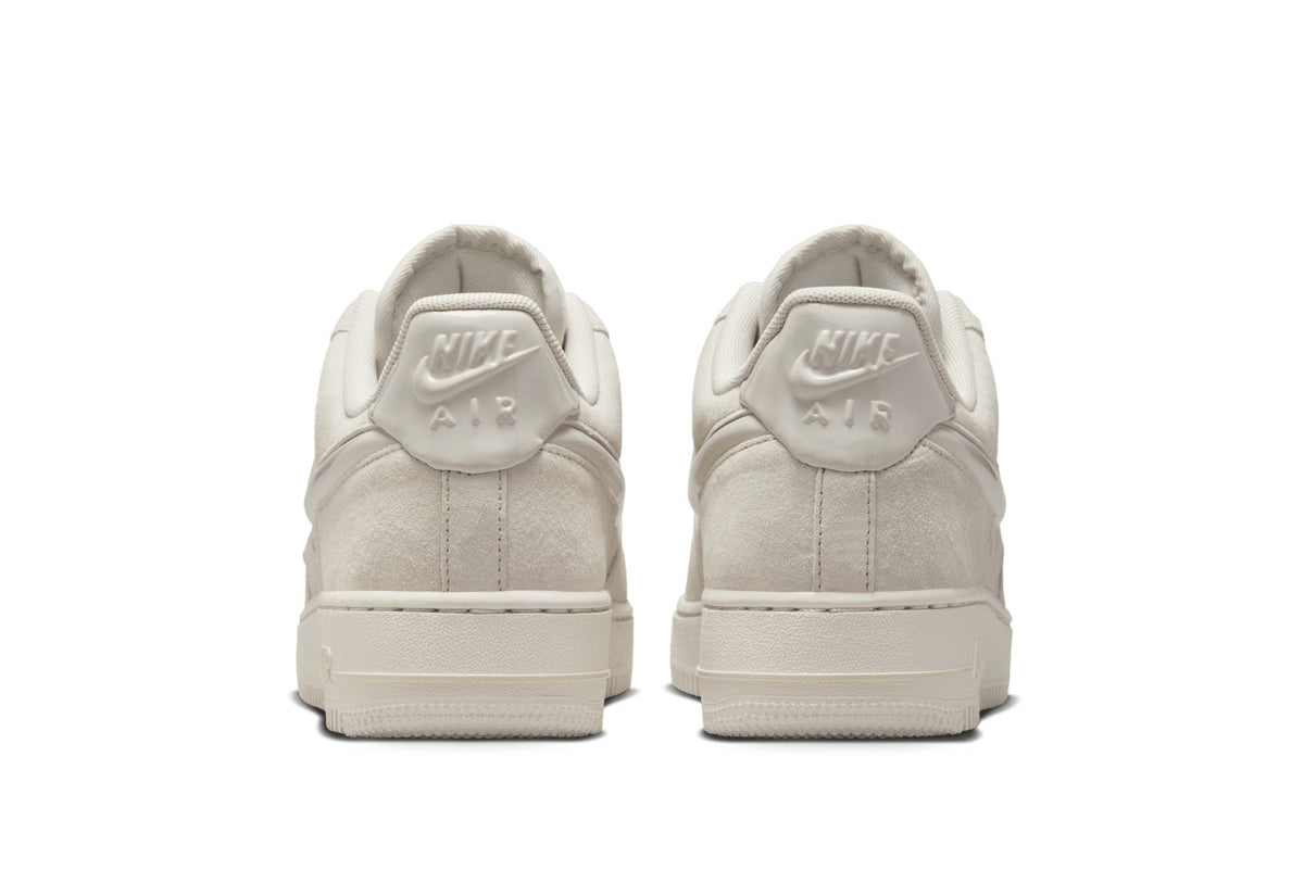 Nike Air Force 1 Light Bone