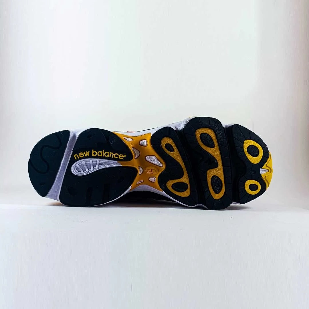 New Balance 1000 Light Yellow
